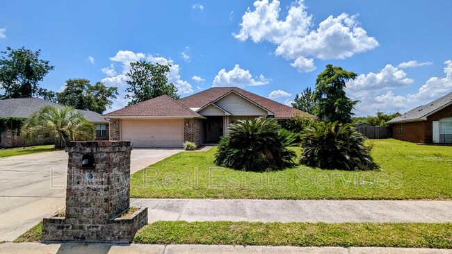 property at 180 Wayfair Ln