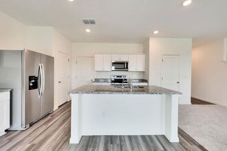 413 Redfish Ln in Hutto, TX - Building Photo - Building Photo