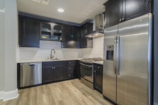 The M.A.Y. Building in Sacramento, CA - Building Photo