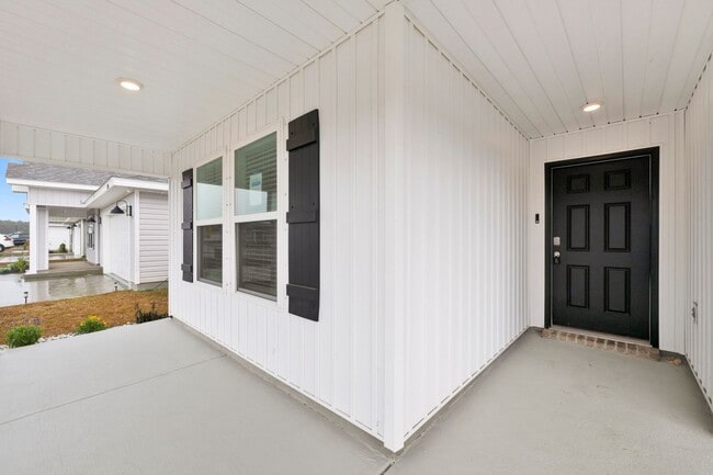 6304 Firefly Dr in Milton, FL - Building Photo - Building Photo