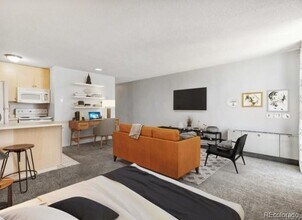 2500 S York St in Denver, CO - Building Photo - Building Photo