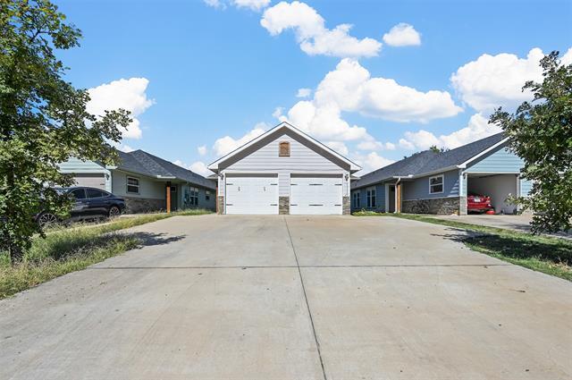 607 E Carter St in Sherman, TX - Building Photo