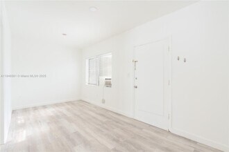 7311 Gary Ave in Miami Beach, FL - Building Photo - Building Photo