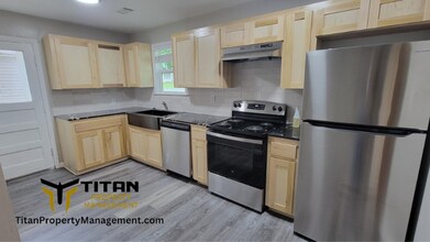 1106 Thelma St in Benton, AR - Building Photo - Building Photo