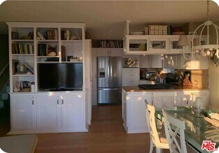 73 Surfside Ave. in Seal Beach, CA - Building Photo - Building Photo