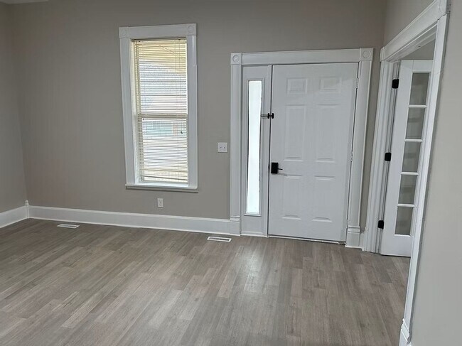 320 S Florence Ave in Springfield, MO - Building Photo - Building Photo