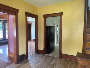 85 S Cleveland Ave in Mogadore, OH - Building Photo - Building Photo
