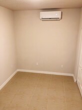 11478 SW 214th St, Unit 1 in Miami, FL - Building Photo - Building Photo