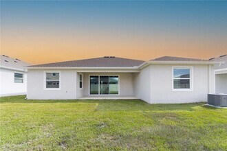 32183 Conchshell Sail St in Wesley Chapel, FL - Building Photo - Building Photo