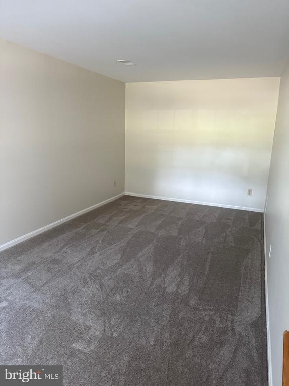 9668 Hagel Cir in Lorton, VA - Building Photo - Building Photo