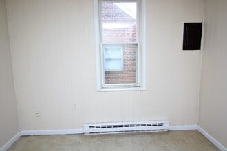 1957 Snyder Ave in Dundalk, MD - Building Photo - Building Photo