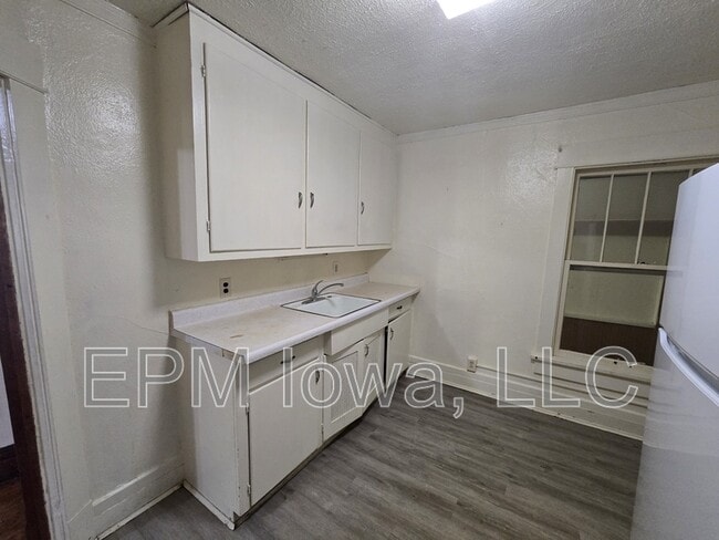 120 Harrison St in Waterloo, IA - Building Photo - Building Photo