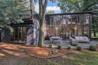 956 Pratt Ridge Ct in Ann Arbor, MI - Building Photo - Building Photo