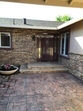 1161 Old Oak Dr in San Jose, CA - Building Photo - Building Photo