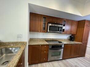 415 NW Flagler Ave in Stuart, FL - Building Photo - Building Photo