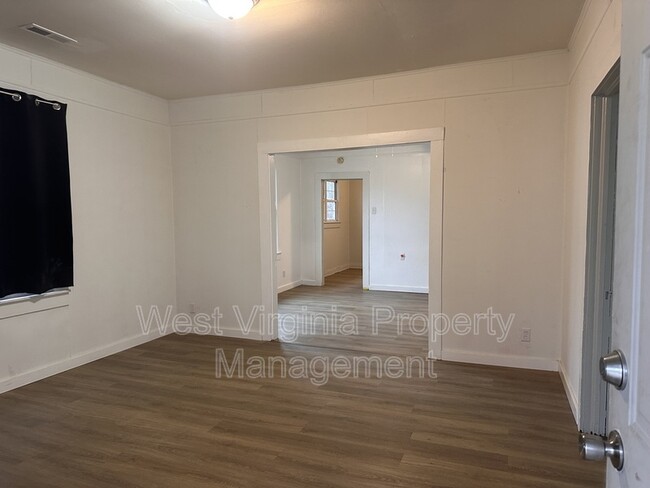 125 Clyde St in Beckley, WV - Building Photo - Building Photo