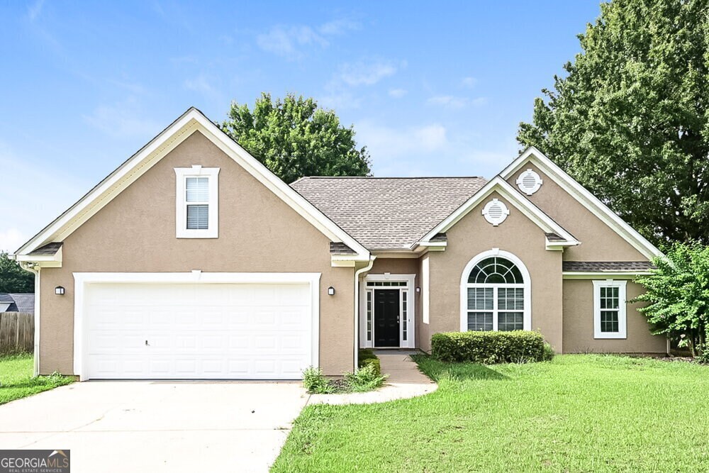114 Rockbridge Loop in Griffin, GA - Building Photo