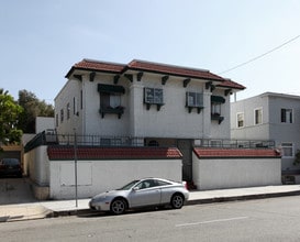 1615 E. Broadway Ave. #D in Long Beach, CA - Building Photo - Building Photo