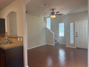 110 Sierra Rose Loop in Georgetown, TX - Building Photo - Building Photo