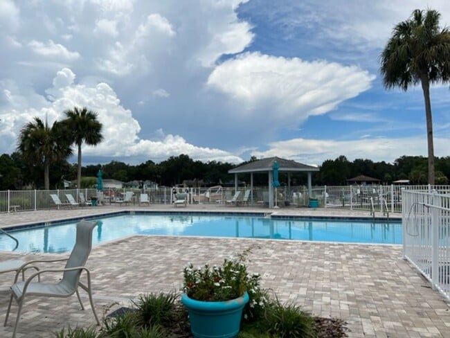11057 W Harbor Watch Loop in Crystal River, FL - Building Photo - Building Photo