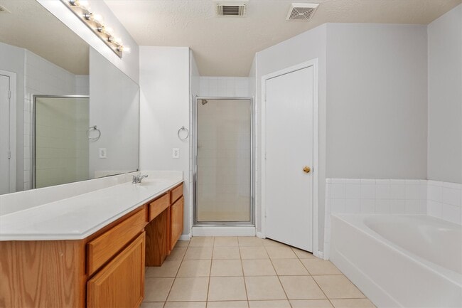 property at 21015 Hidden Bridle Ct