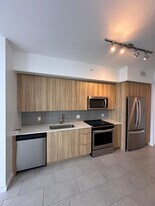 628 NE 26th St, Unit A2 in Miami, FL - Building Photo