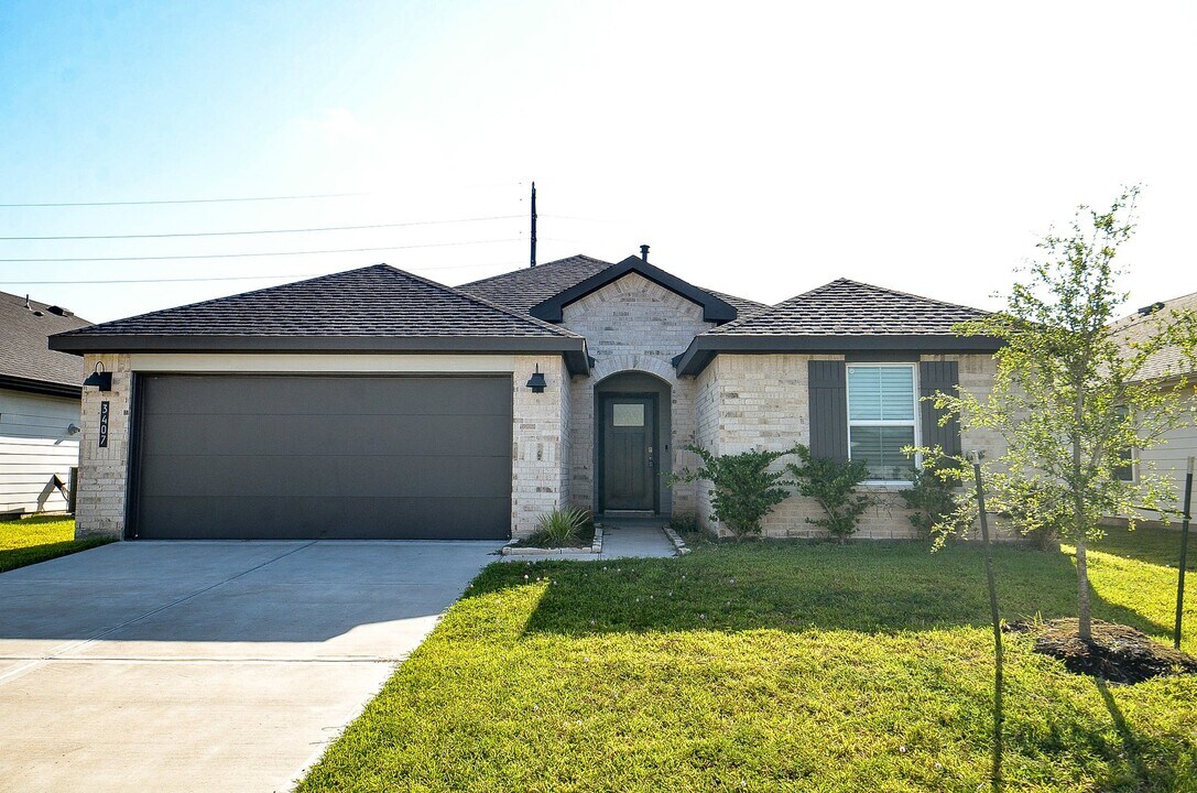 3407 Langley Bnd Ln in Fulshear, TX - Building Photo