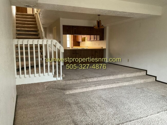 1078 E Navajo St in Farmington, NM - Building Photo - Building Photo