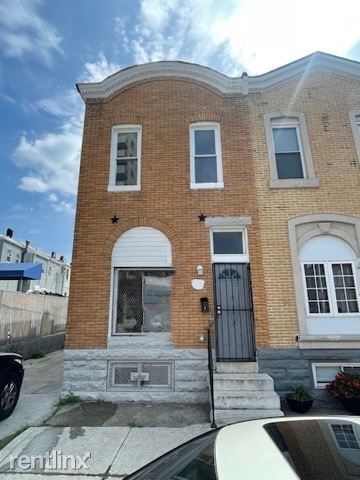 2469 Brentwood Ave in Baltimore, MD - Building Photo