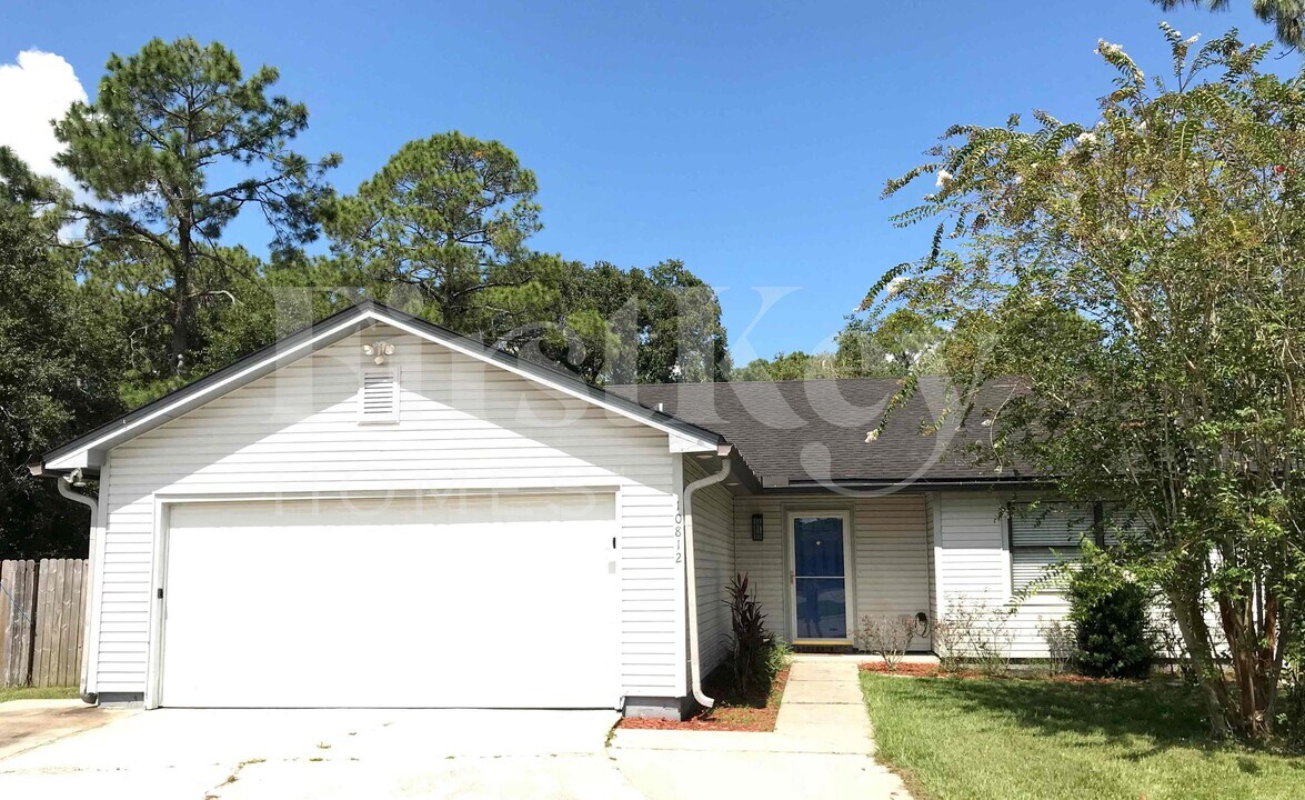 10812 Carrington Ct in Jacksonville, FL - Building Photo