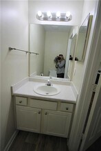 887 Highland Terrace NE in Marietta, GA - Building Photo - Building Photo