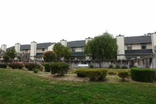 Cypress Gates Apartments