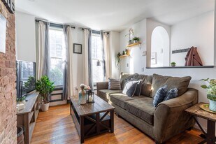 148.5 Union St in Jersey City, NJ - Building Photo