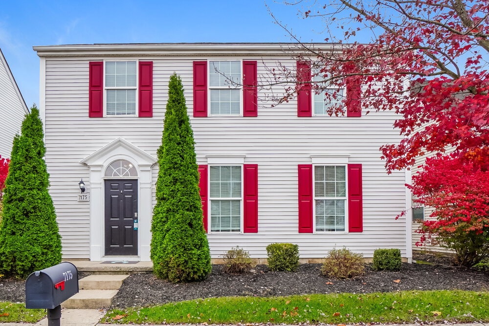 7175 Normanton Dr in New Albany, OH - Building Photo