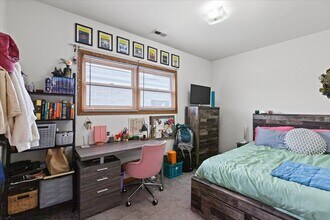 1503 W Cortez St, Unit 3 in Chicago, IL - Building Photo - Building Photo