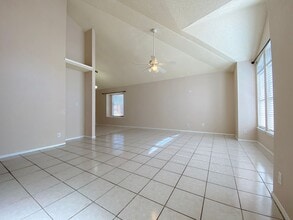 11124 Loma De Color Dr in El Paso, TX - Building Photo - Building Photo