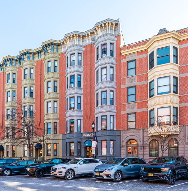 807 Washington St in Hoboken, NJ - Building Photo - Building Photo