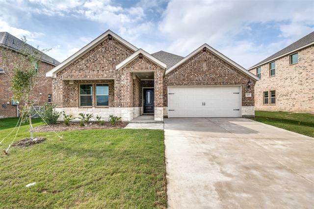 14013 Cygnus Dr in Haslet, TX - Foto de edificio