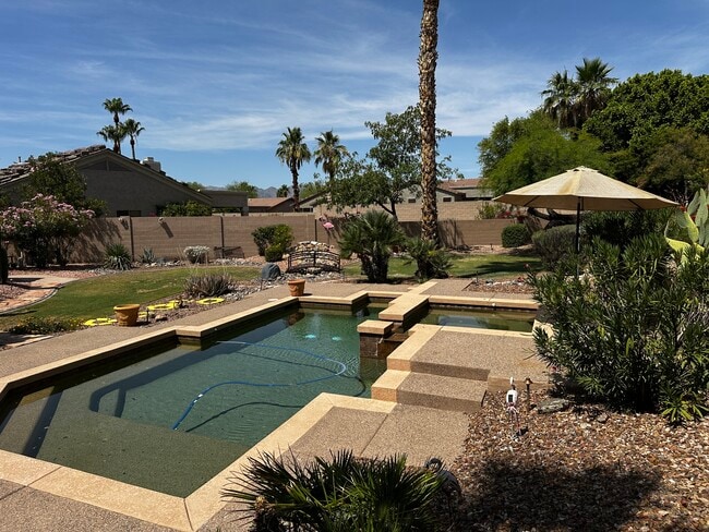 property at 1620 W Nighthawk Way