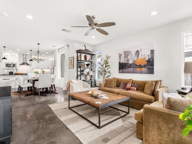 property at 3711 Garden Villa Ln