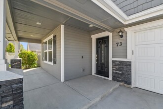 73 W Waukesha St in Meridian, ID - Foto de edificio - Building Photo