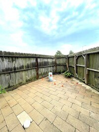 6102 Shadow Isle Ln photo'