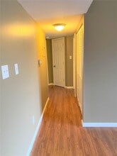 2506 Creve Coeur Mill Rd in Maryland Heights, MO - Building Photo - Building Photo