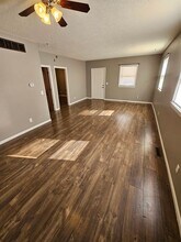 1118 N Adams St in Junction City, KS - Building Photo - Building Photo