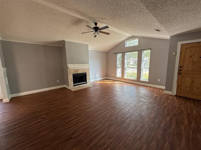 1116 Hidden Creek Dr in Mansfield, TX - Building Photo - Building Photo