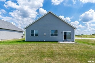 5302 Addyson Dr in Bettendorf, IA - Building Photo - Building Photo