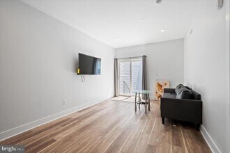 3938 Haverford Ave in Philadelphia, PA - Building Photo - Building Photo