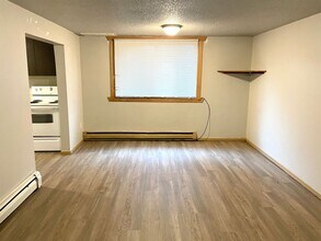 716 4th St S in Fargo, ND - Building Photo - Building Photo