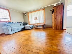 3743 S 59th Ave in Cicero, IL - Building Photo - Building Photo