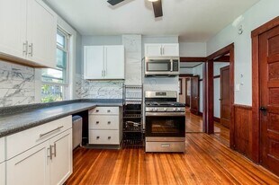 21 Walter St, Unit 2 in Boston, MA - Building Photo